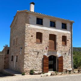 la Creveta, hotel v mestu Tivissa