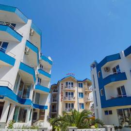 National+, hotel i Ureki