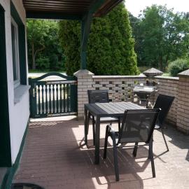 Ferienhaus mit Terrasse - 10 Minuten von Templin, hotel a Milmersdorf