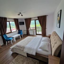 Agropensiunea La Uța, hotel en Rebrişoara