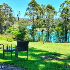 The Glade, peace among the trees on the river, hotel i Urunga