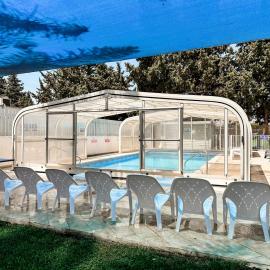 Etzel Tami Hospitality, hotel i Neot Golan