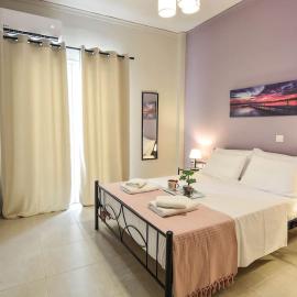 Central Apartment, hotel a Xylokastron