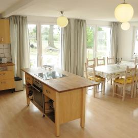 Luxus-Ferienhaus auf Reiterhof ART.Quartier, hotel in Velgast
