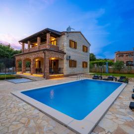 Villa Bali, hotel v destinaci Butkovići