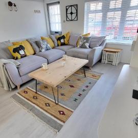 Bosun`s Cottage Luxury stay in the heart of town
