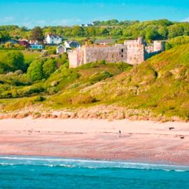Manorbier Castle Inn Sunset Room โรงแรมในเท็นบี