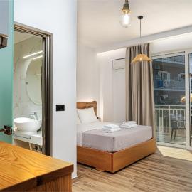 Amoudi Studios Apartments Hotel, hotelli kohteessa Ammoudia
