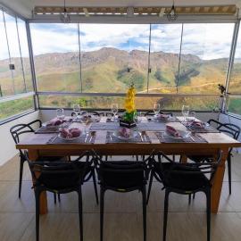 Até 8 Hóspedes, Piscina Panorâmica, Salão de Jogos Premium e Brinquedoteca, hotel in Ouro Preto