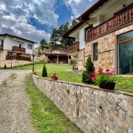 Farmhopping Village, khách sạn ở Dobărsko