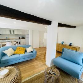 Precioso apartamento reformado 2HAB, hotel Elanchovéban