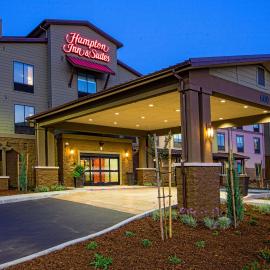 Hampton Inn & Suites Buellton/Santa Ynez Valley, Ca, hotel v mestu Buellton