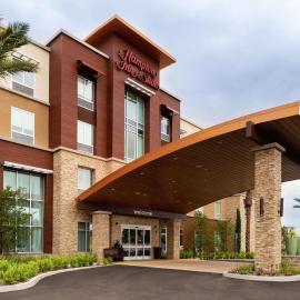 Hampton Inn & Suites Buena Park, hotelli kohteessa Buena Park