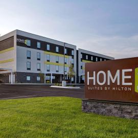 Home2 Suites By Hilton Loves Park Rockford, hotel v destinácii Loves Park