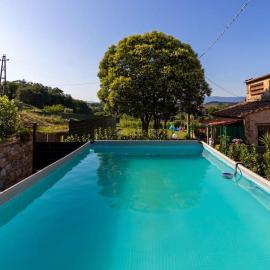 Casale Toscano [Piscina Wi-Fi], hotel en Capannori