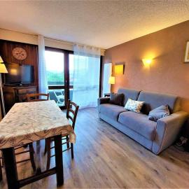 Appartement lumineux 40m², 2 balcons sud, Autrans, 4 pers, parking inclus - FR-1-737-30