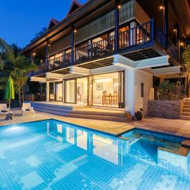Baan Suay Villa، فندق في سالاد بيتش