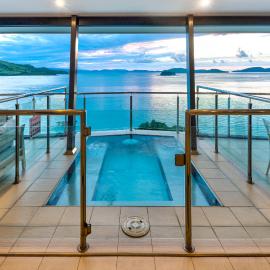 Edge Penthouse on Hamilton Island by HIHA, hotel in Hamilton Island
