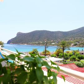 BY THE SEA ROOMS, AVLAKI, ξενοδοχείο στο Πόρτο Ράφτη