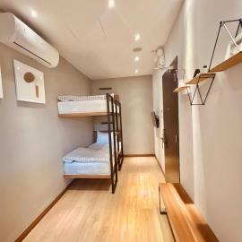 oxy suites 2-06 at Shop House Meisterstadt Pollux Habibie, hotell i Batam Center