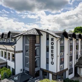 Hotel Roberto Slanic Prahova, отель в Слэнике