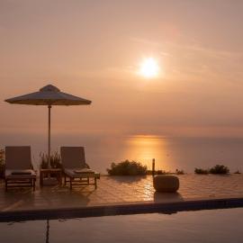 Avraam Sunset Villas with Private Pools, hotel din Kalamitsi