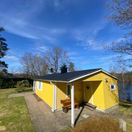 Ferienhaus am See, hotel en Häradsbo