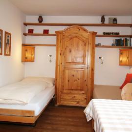 Residenza Lagrev Studio Nr 303 - Typ 10A - 3 Etage - Ost, hotel en Sils-Maria