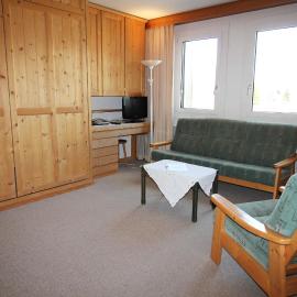 Residenza Lagrev 1 Zimmerwohnung Nr 018 - Typ 12B - Hochparterre - Ost, hotel em Sils Maria