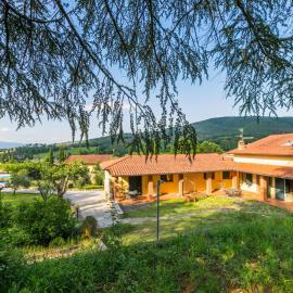 Holiday Home Ginestra by Interhome, Hotel in Badia Agnano