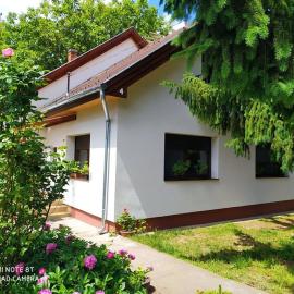 Dóra Apartman