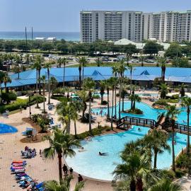 Palms of Destin, Gulf and pool views, Great amenities