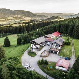 Berghotel Sonnenklause, готель у місті Зонтгофен