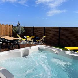 Gîte L Olivier confort, détente avec jacuzzi à 4km de la plage- Cap Fréhel