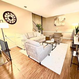 Short Walk to JSU Stadium, Hospitals, and Bars in Fondren, hotel a Jackson
