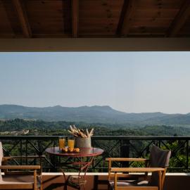 Nios House Panoramic Cottage