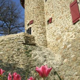 Gîte Donjon、La Réparaのホテル