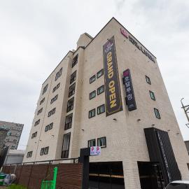 Eumseong Hotel Luem, hotel di Eumseong