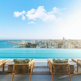 NYX Hotel Limassol, hotel Limassolban