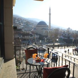 Monarch Boutique Hotel – hotel w mieście Prizren