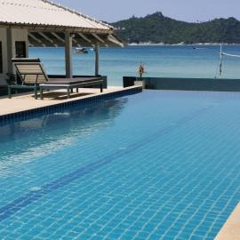 Apichada Beach Resort