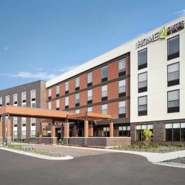 Home2 Suites By Hilton Madison Central Alliant Energy Center, hotelli kohteessa Madison