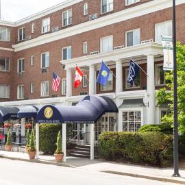 Capitol Plaza Hotel Montpelier Tapestry Collection by Hilton，蒙彼利埃的飯店
