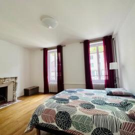 Spacieux et Lumineux: Saint-Claude şehrinde bir otel