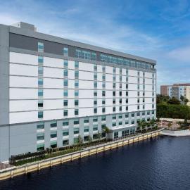 Tru By Hilton Miami Airport South Blue Lagoon, Fl, hotel em Miami