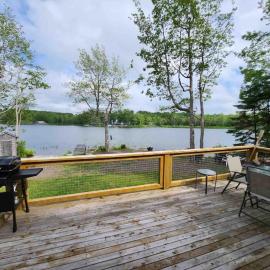 CAIA Lakeside Retreat - Sunken Lake, hotel v destinaci New Minas