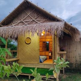 บ้านสวนกางโต้ง Ban Suan Kang Tong, hotel in Chom Thong