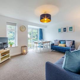Shore House - Walton, hotel in Walton-on-the-Naze