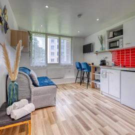 Le Taillefer 3 - Le Frenchi, hotel a Rhut