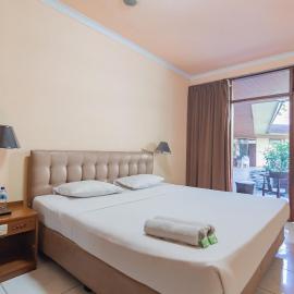 Dequr Hotel Dipati Ukur Mitra RedDoorz
